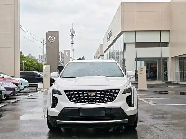 Cadillac XT4 2021