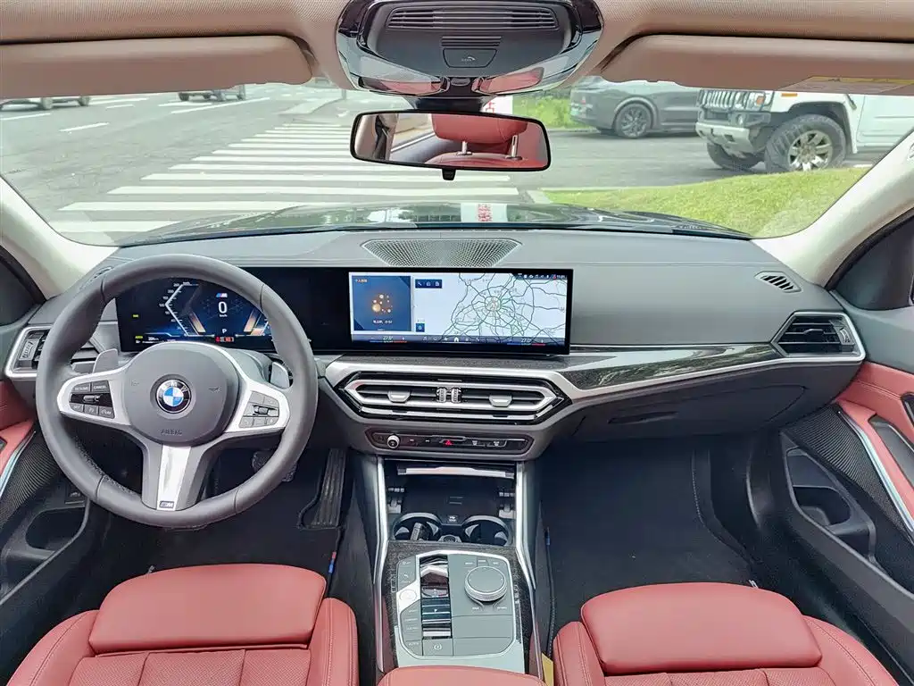 BMW 3 Series 2024 — фото 10