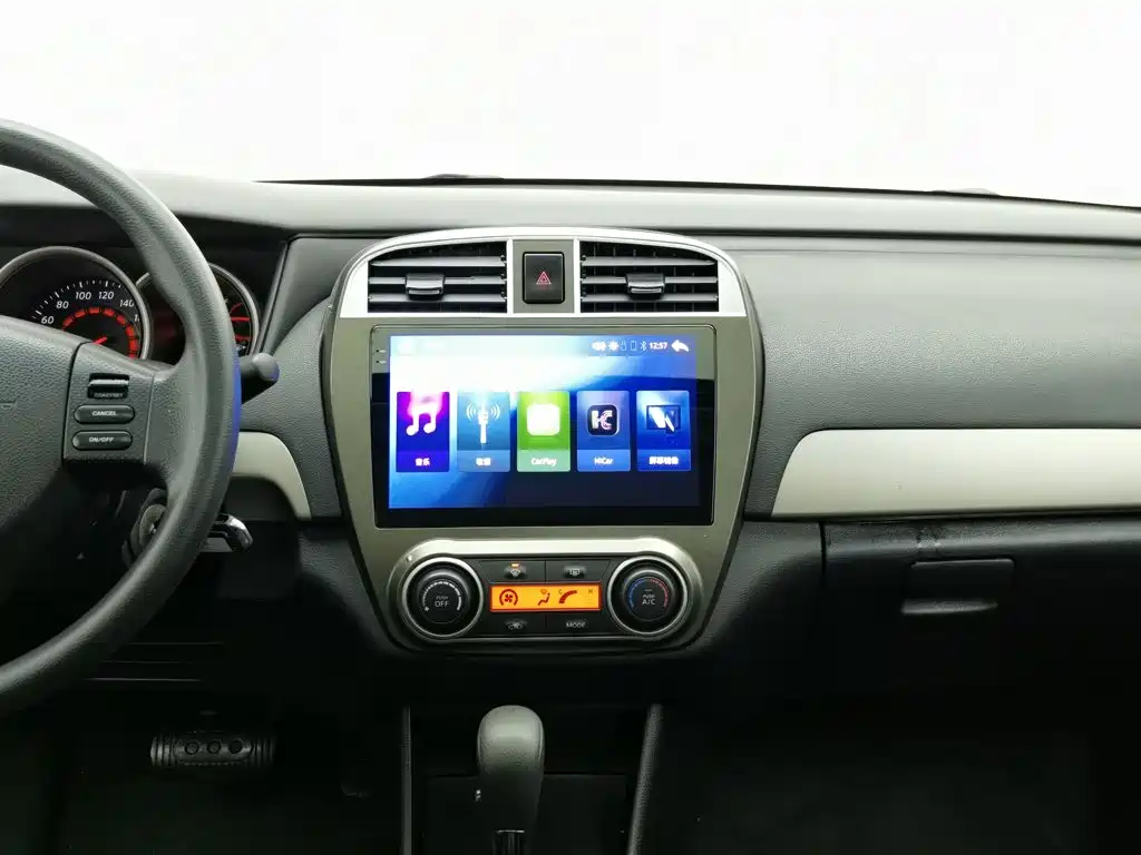 Nissan Sylphy 2018 — фото 12