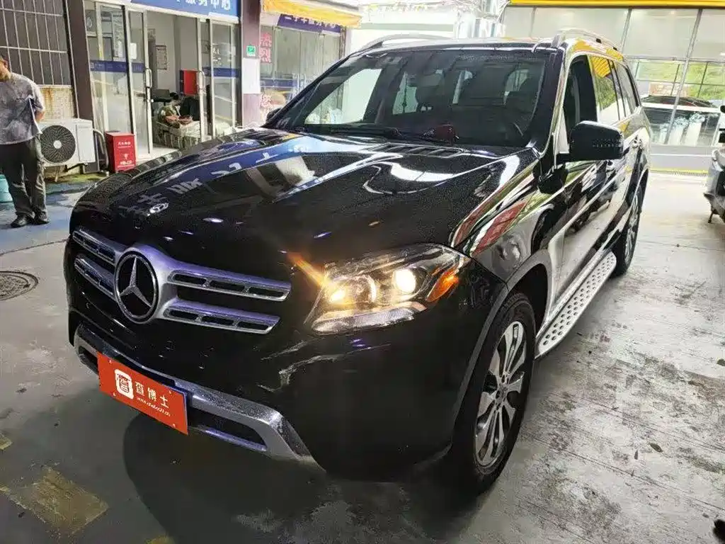 Mercedes-Benz GLS 2018 — фото 2