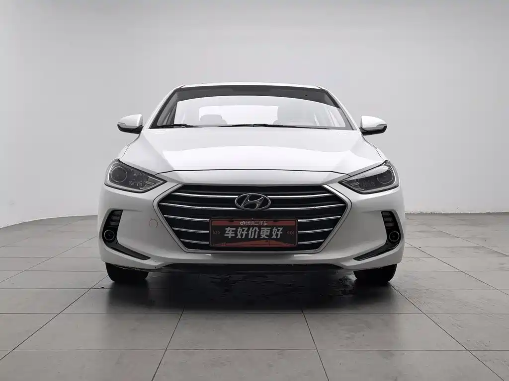 Hyundai Celesta 2018 — фото 3