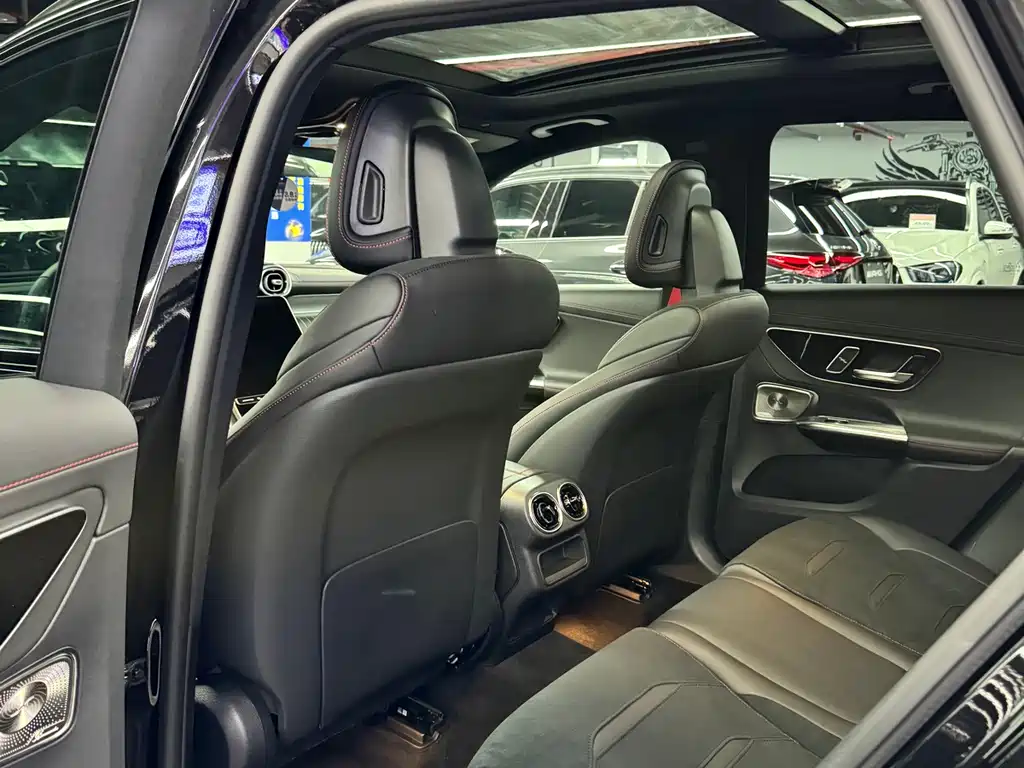 Mercedes-Benz GLC AMG 2024 — фото 28