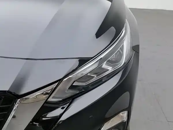 Nissan Teana 2021