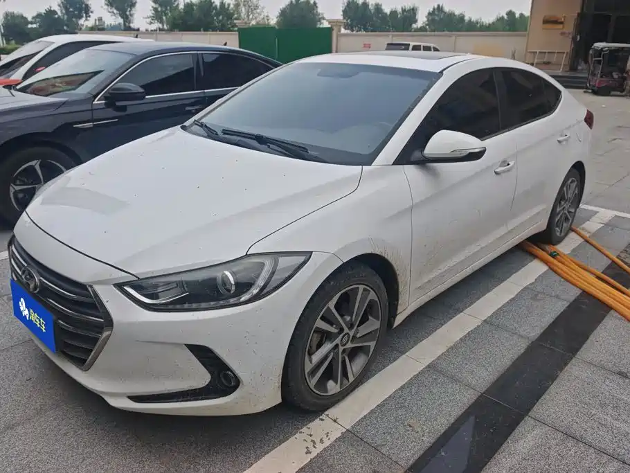 Hyundai Celesta 2016 — фото 1