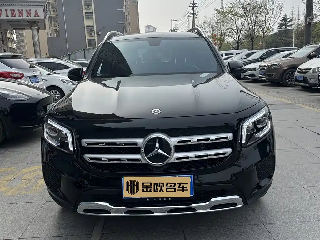 Mercedes-Benz GLB 2023 — фото 2