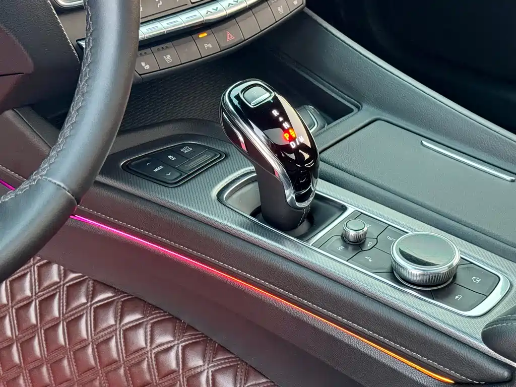 Cadillac CT5 2022 — фото 20
