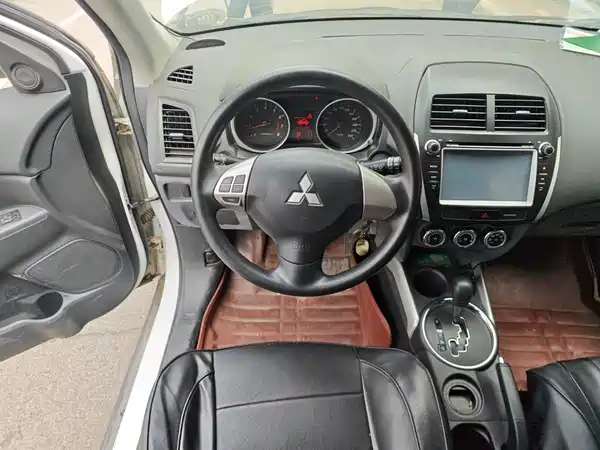 Mitsubishi Jinxuan ASX 2015