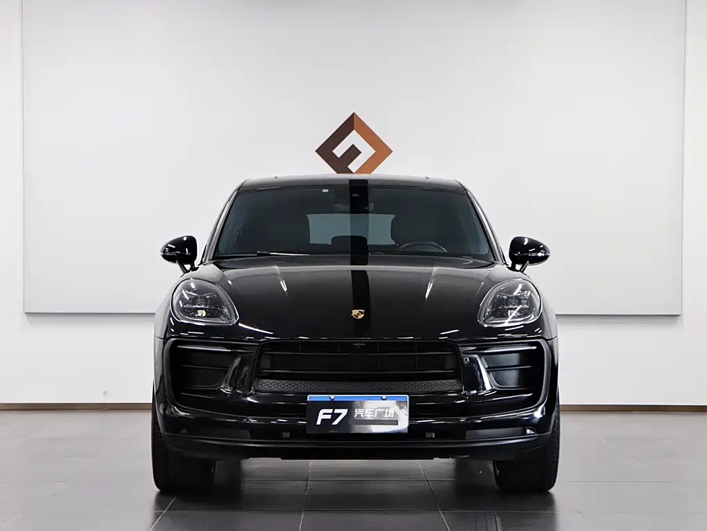 Porsche Macan 2022 — фото 2