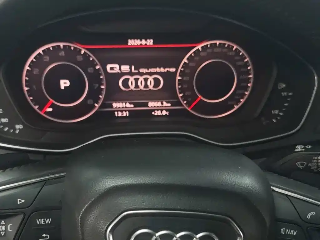 Audi Q5L 2019 — фото 12