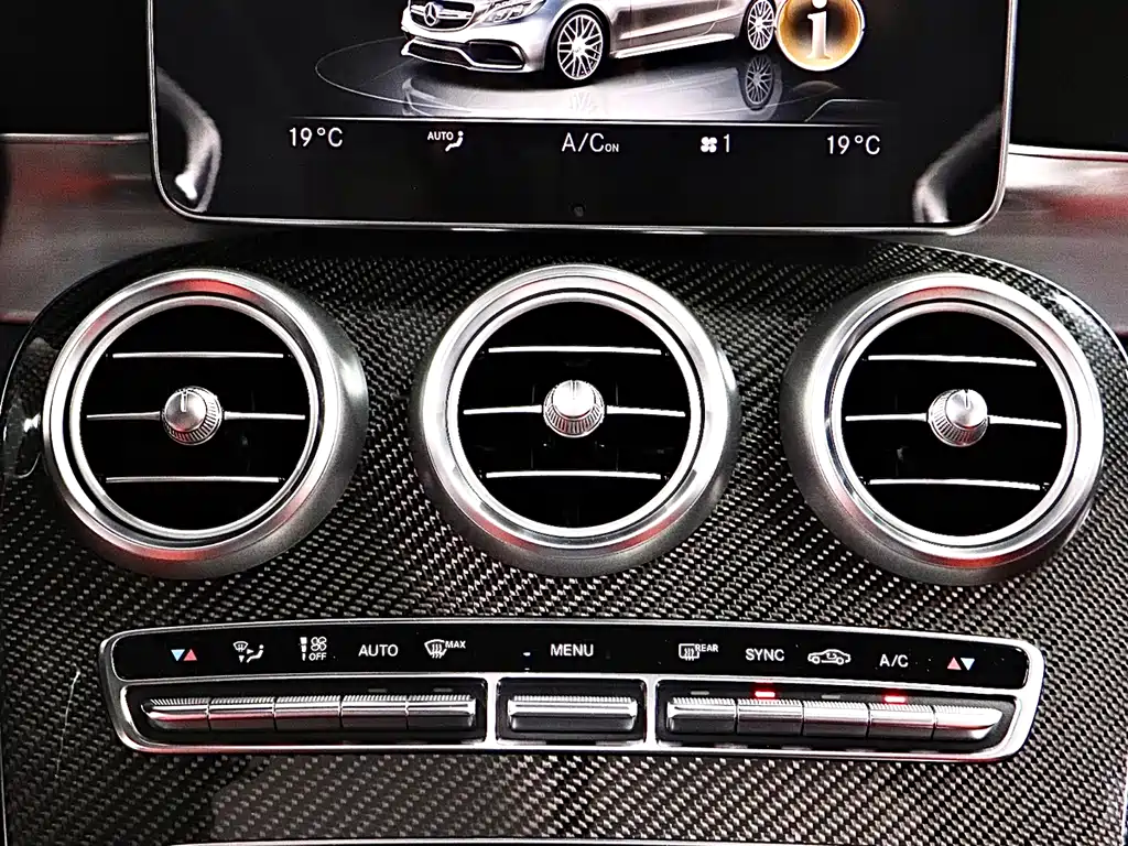Mercedes-Benz C-Class AMG 2017 — фото 16