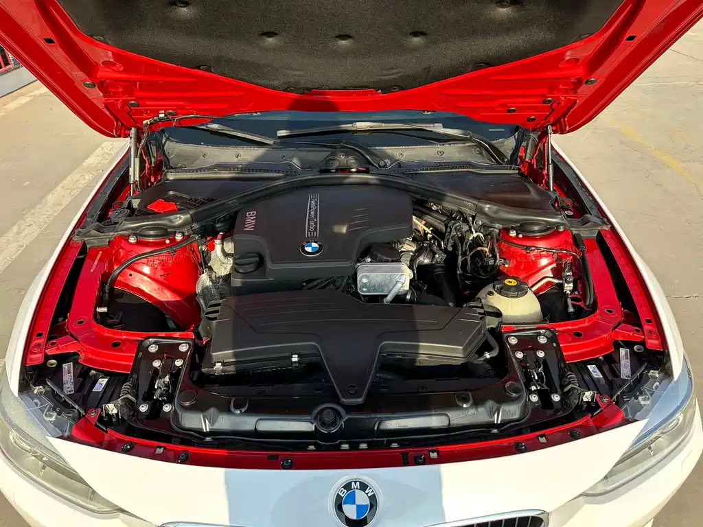 BMW 3 Series 2014 — фото 16