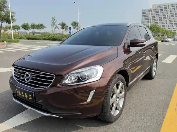 Volvo XC60 2015