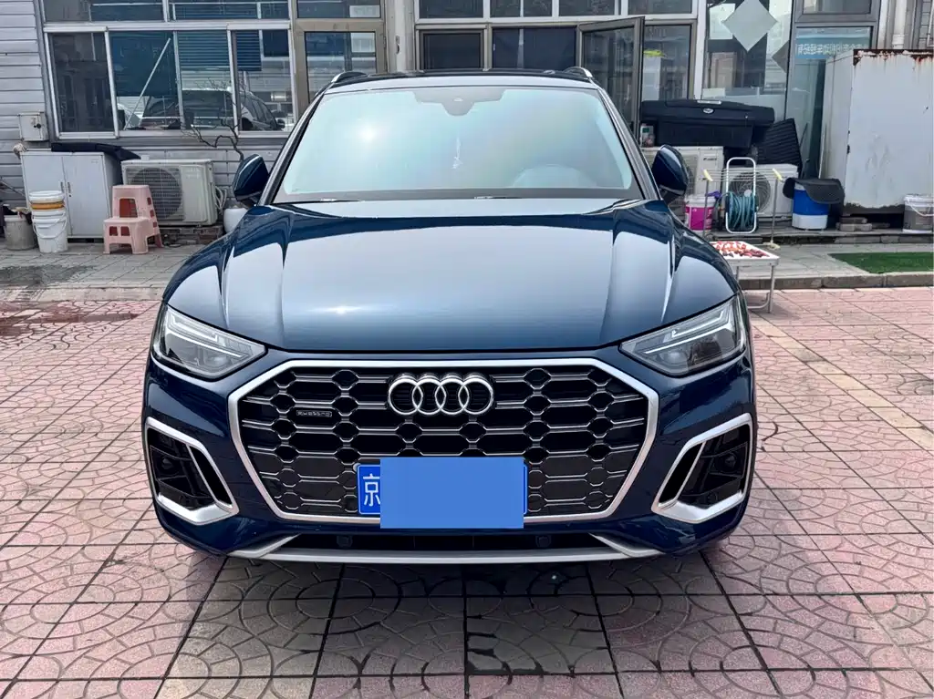 Audi Q5L 2023