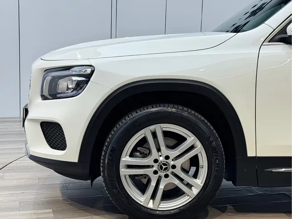 Mercedes-Benz GLB 2022 — фото 26