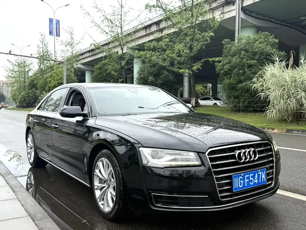 Audi A8 2015 — фото 3