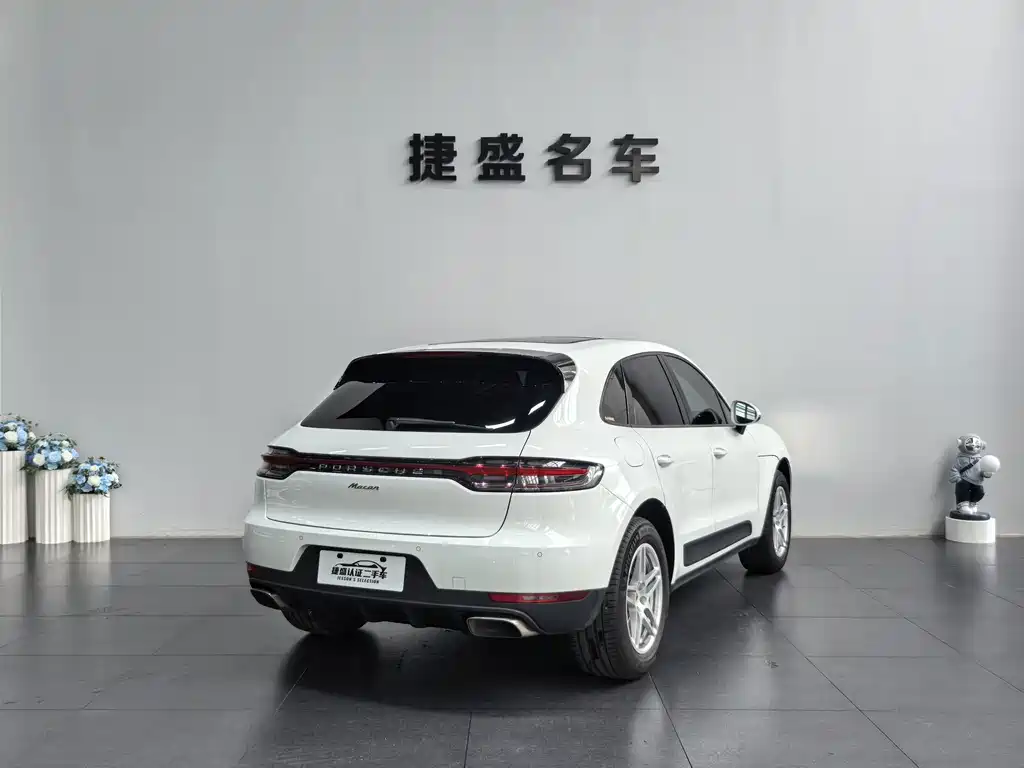 Porsche Macan 2018 — фото 6