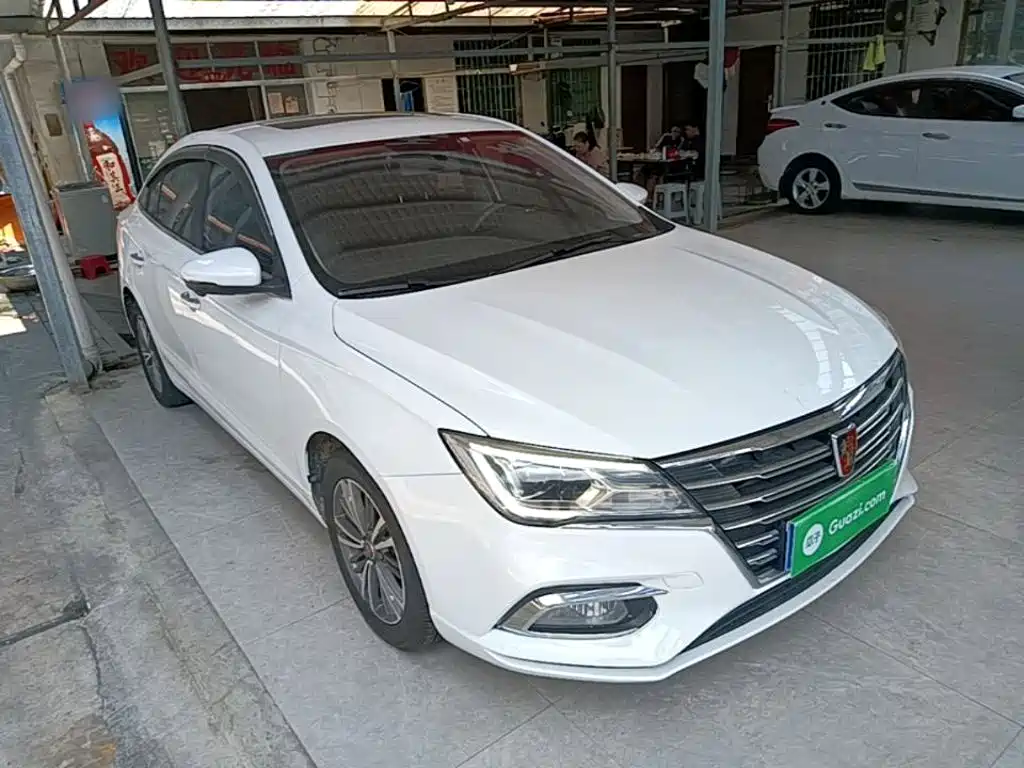 Roewe i5 2018 — фото 22