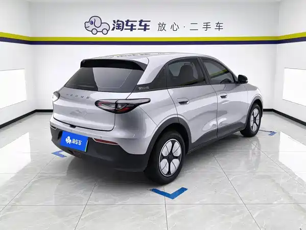 Geely Galaxy Starwish 2025