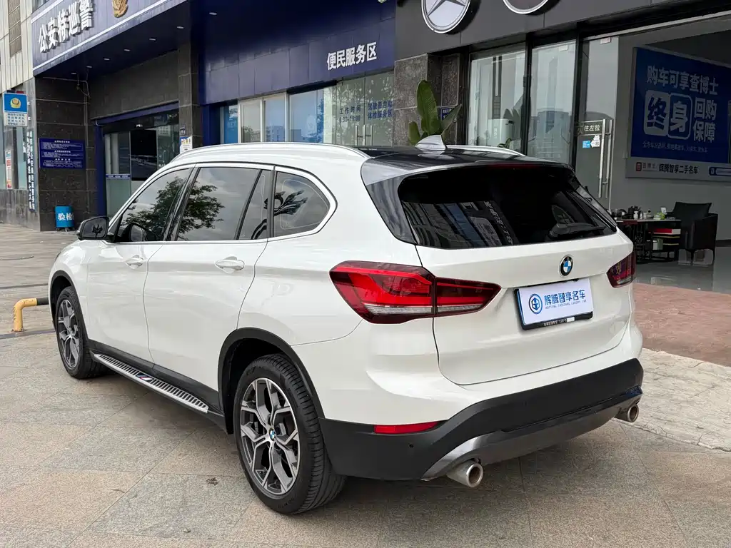 BMW X1 2021 — фото 5