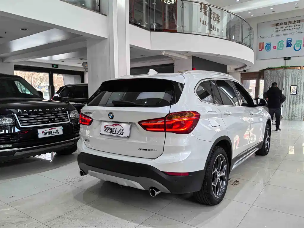 BMW X1 2018 — фото 7