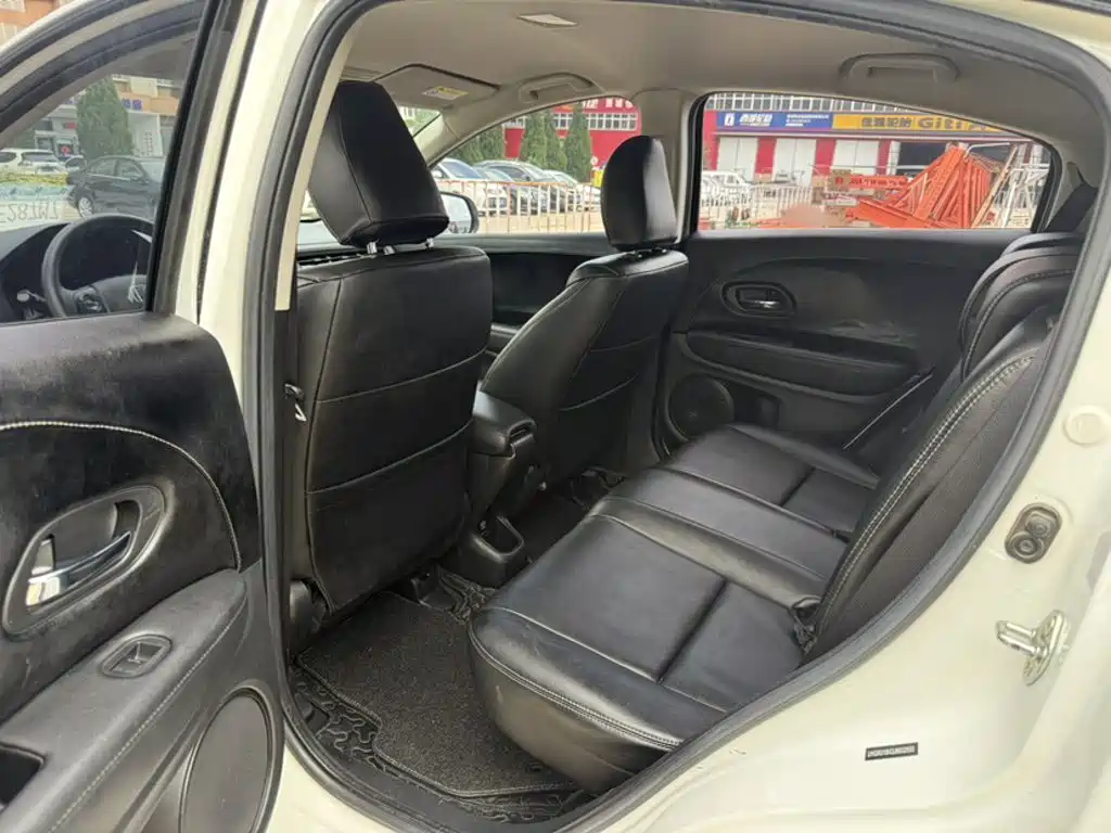 Honda Vezel 2018 — фото 10