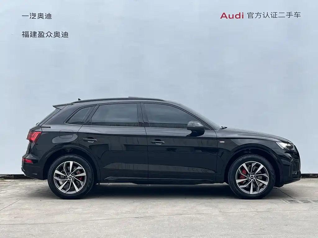 Audi Q5L 2024 — фото 4