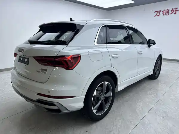 Audi Q3 2022