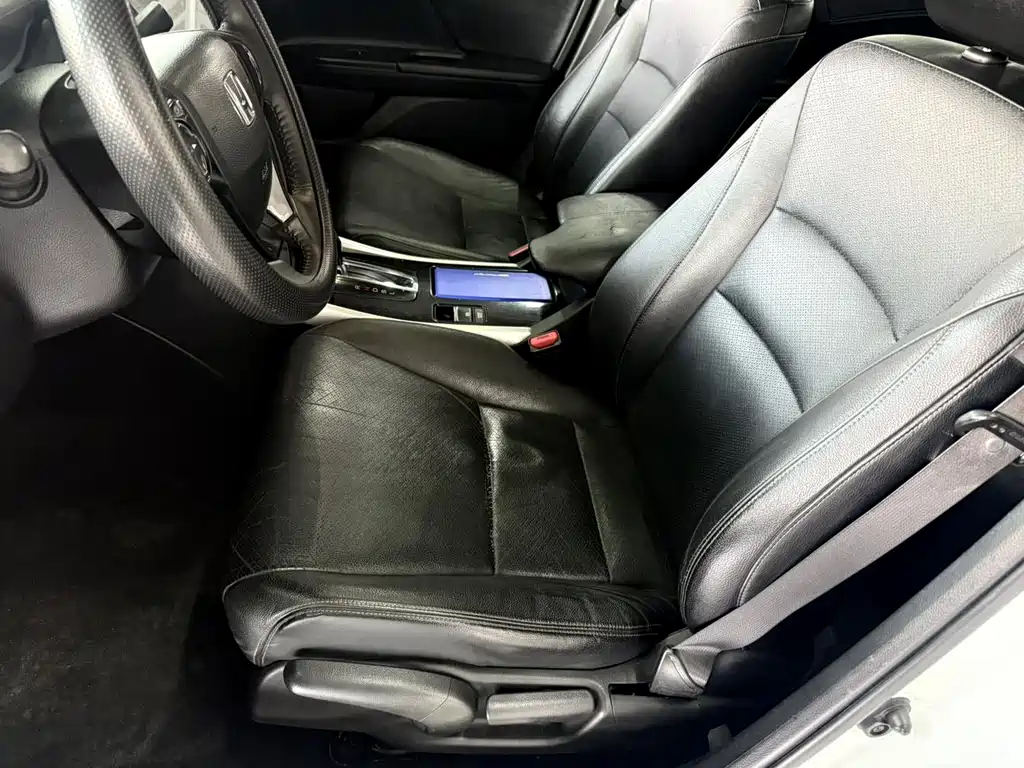 Honda Accord 2017 — фото 14