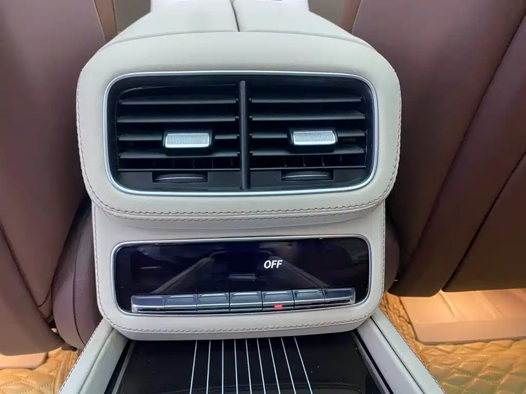 Mercedes-Benz GLS 2023 — фото 21