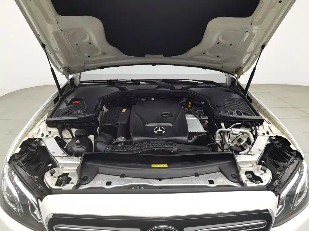 Mercedes-Benz E-Class 2017