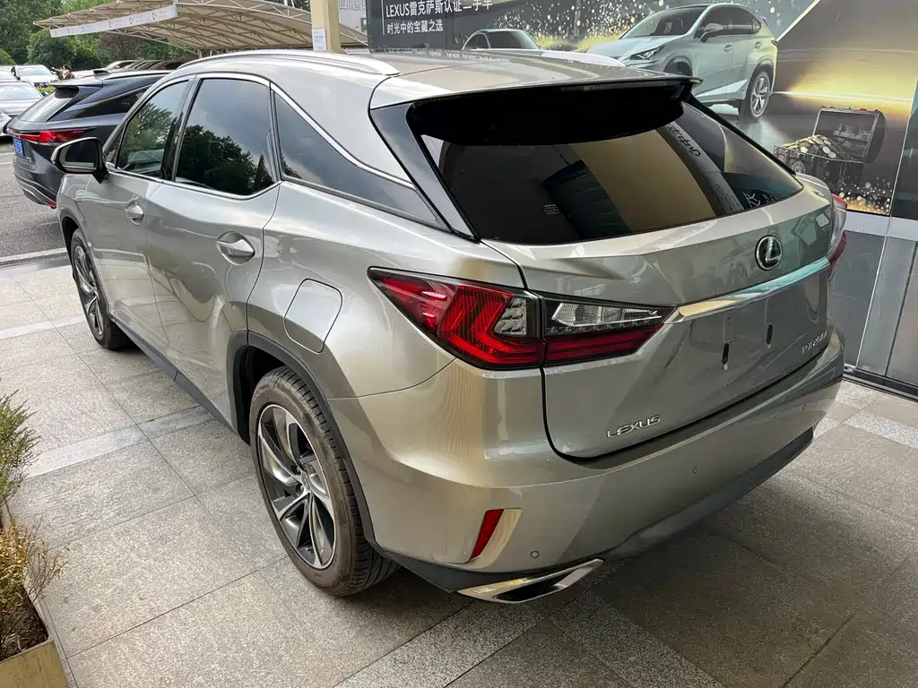 Lexus RX 2017 — фото 4