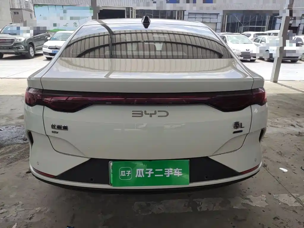 BYD Qin L 2025 — фото 6