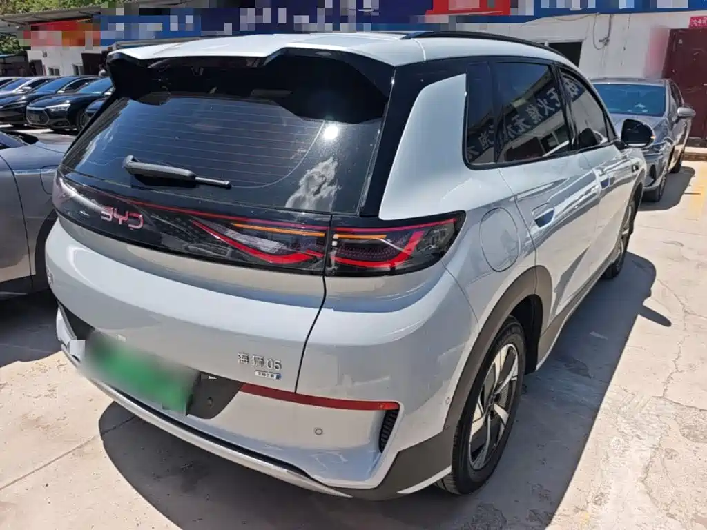 BYD Sealion 05 EV 2025 — фото 7
