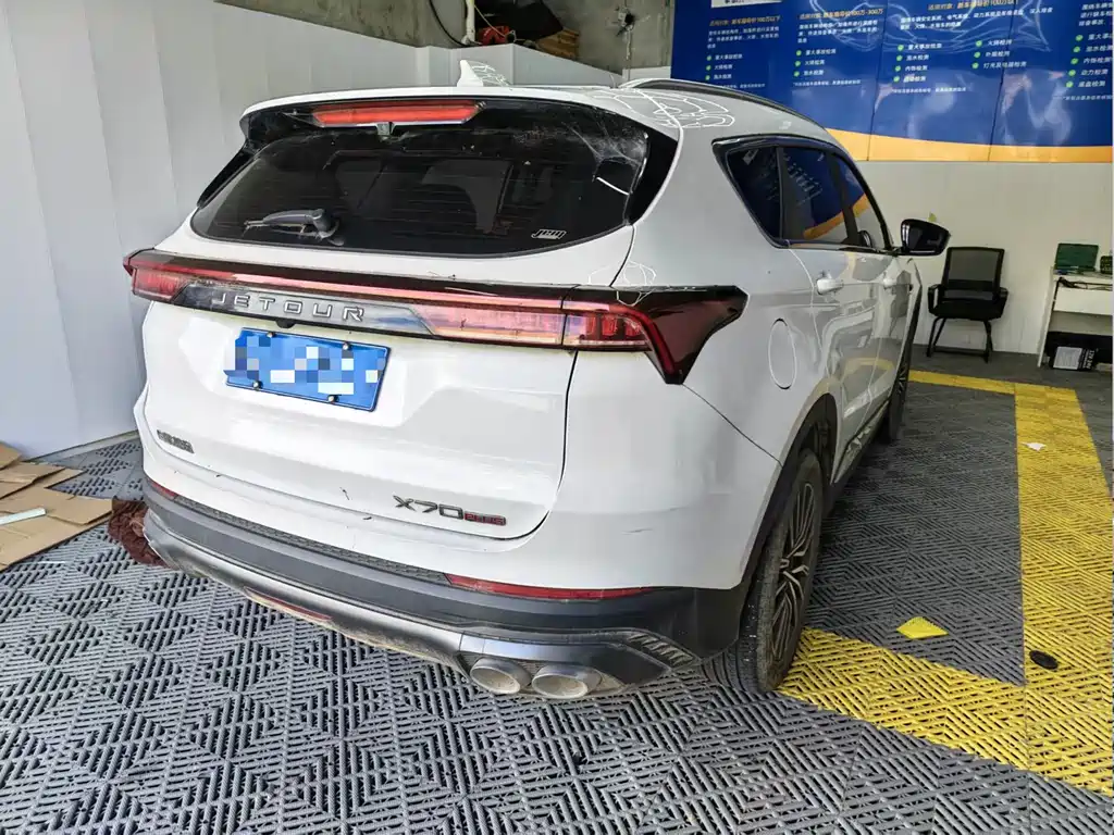 Jetour X70 PLUS 2023