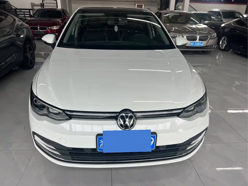Volkswagen Golf 2022