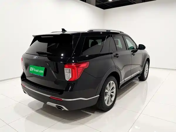 Ford Explorer 2021