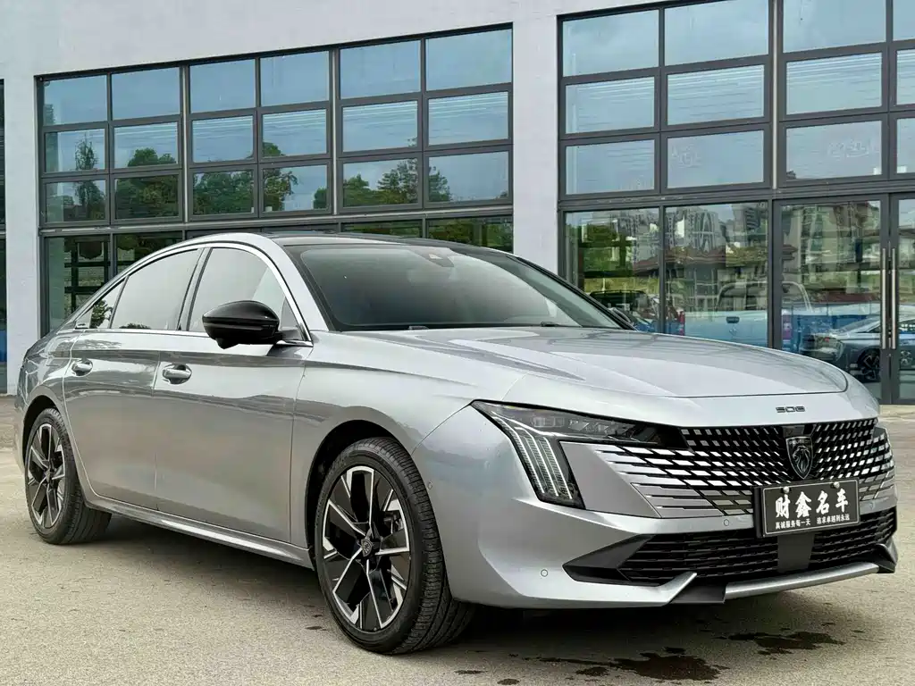Peugeot 508 2025 — фото 3