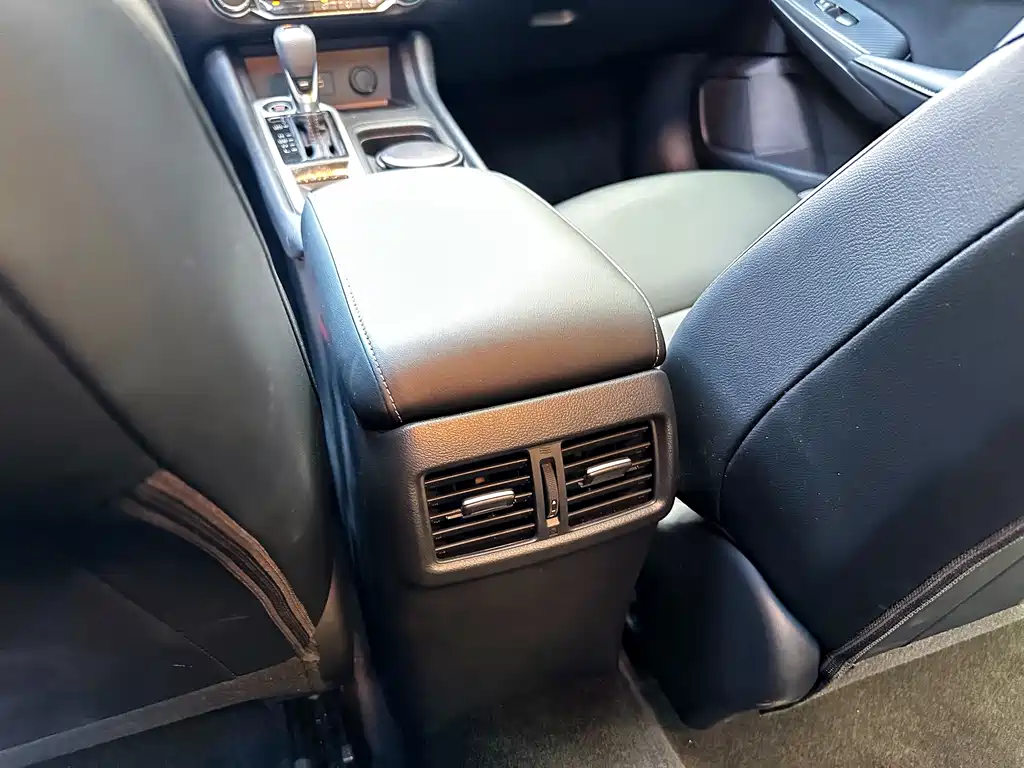 Nissan Sylphy 2025 — фото 18