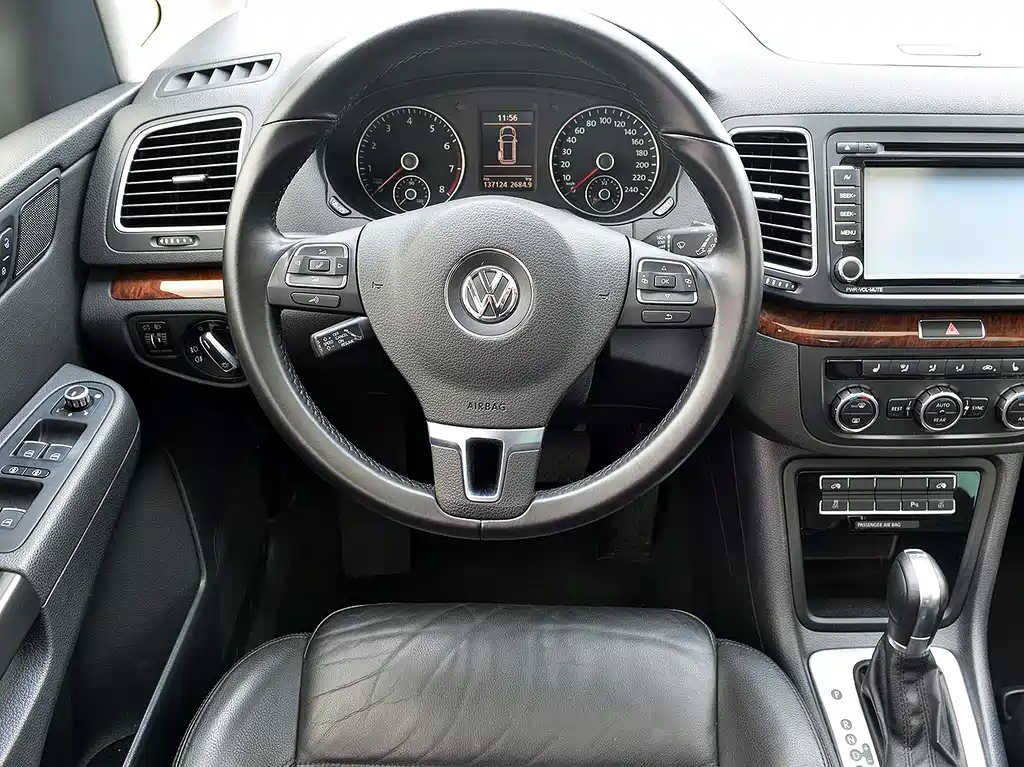 Volkswagen Sharan 2014 — фото 11