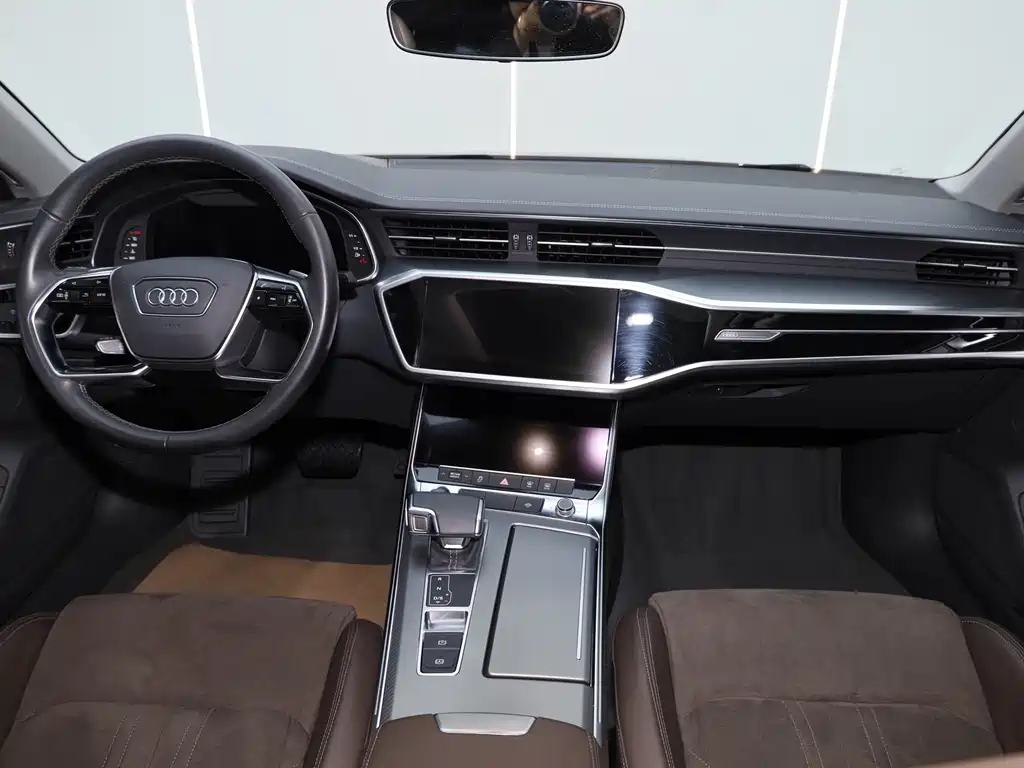 Audi A7L 2024 — фото 21