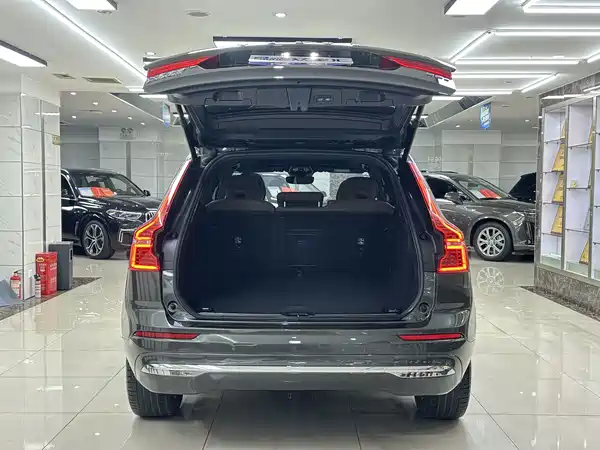 Volvo XC60 2021