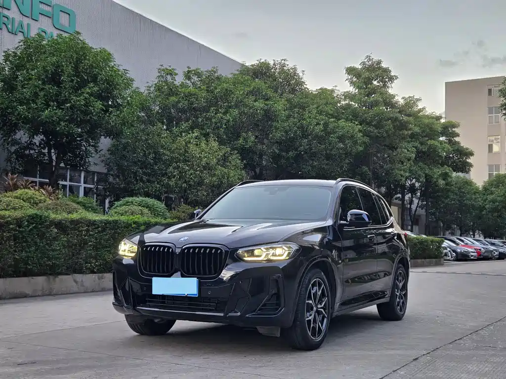 BMW X3 2021