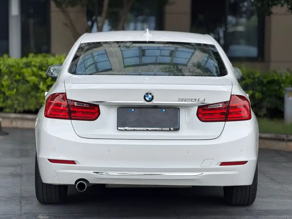 BMW 3 Series 2015 — фото 8
