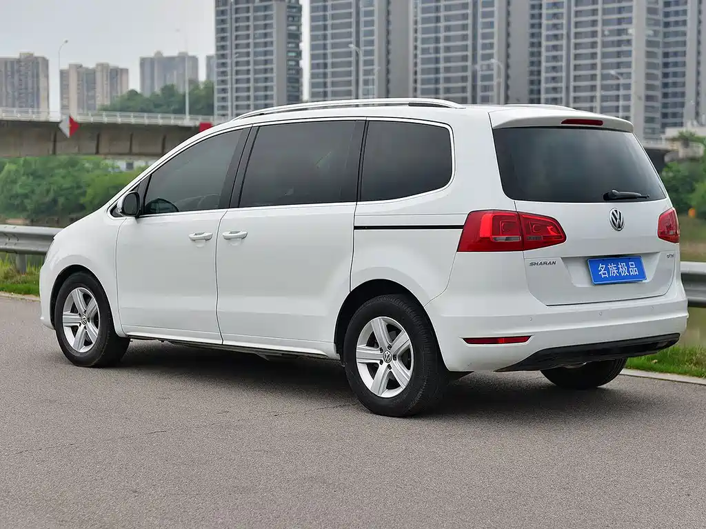 Volkswagen Sharan 2014 — фото 3