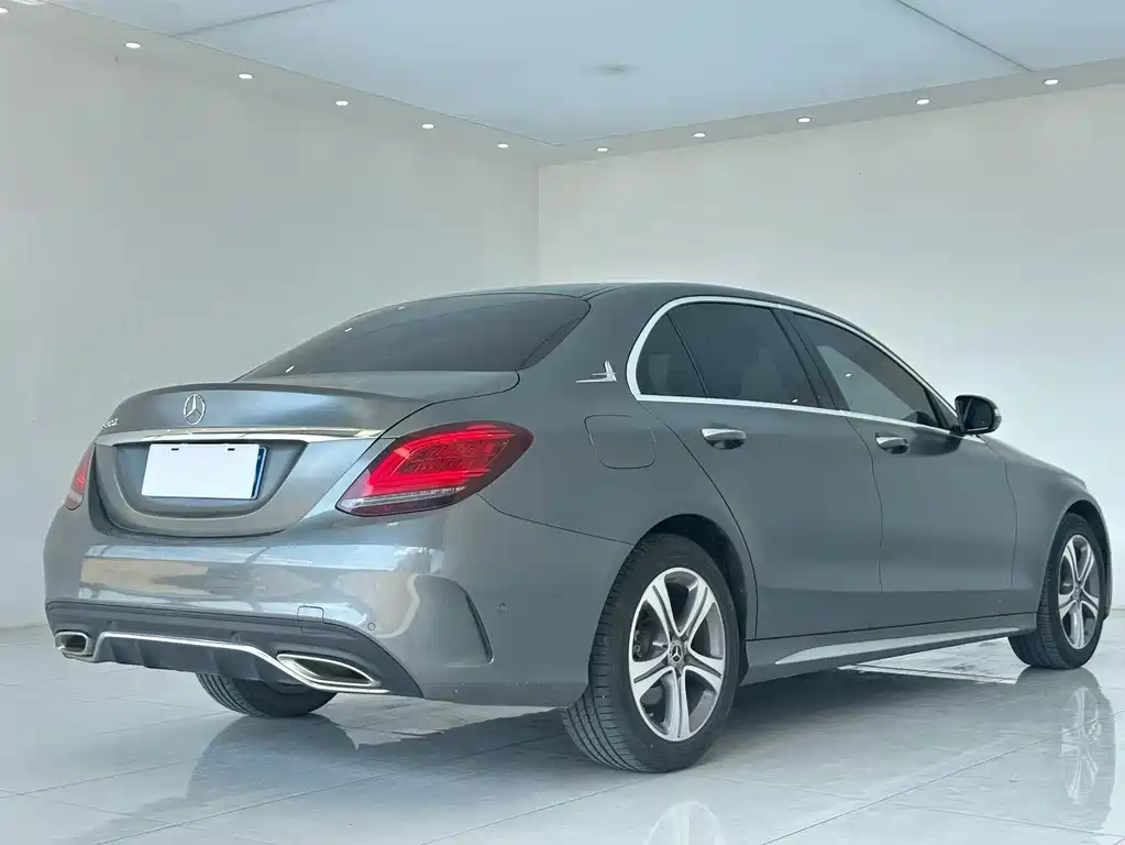 Mercedes-Benz C-Class 2020 — фото 9