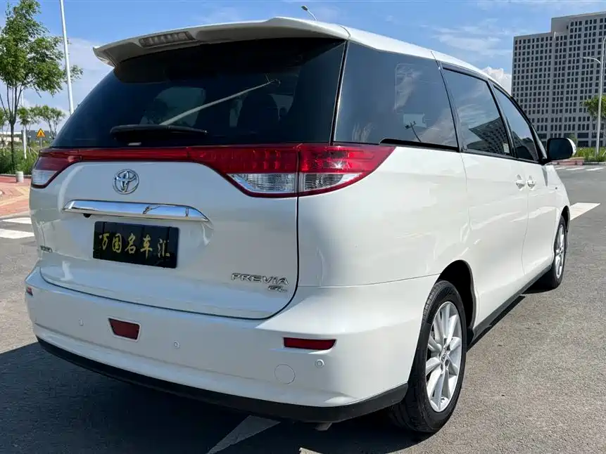 Toyota Previa 2016 — фото 6