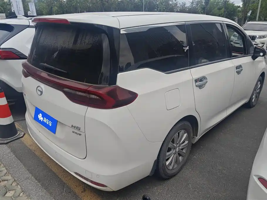 GAC Motor Trumpchi M6 2020 — фото 3