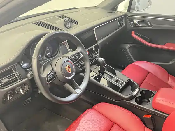 Porsche Macan 2023