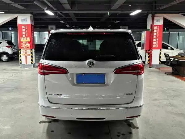 Buick GL8 2019