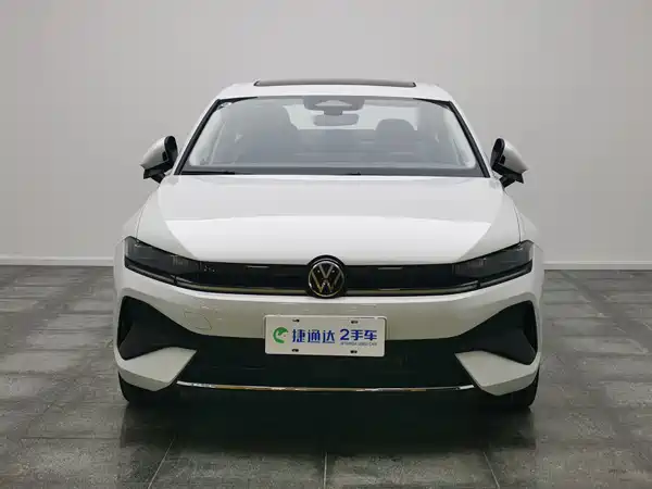 Volkswagen Sagitar 2025